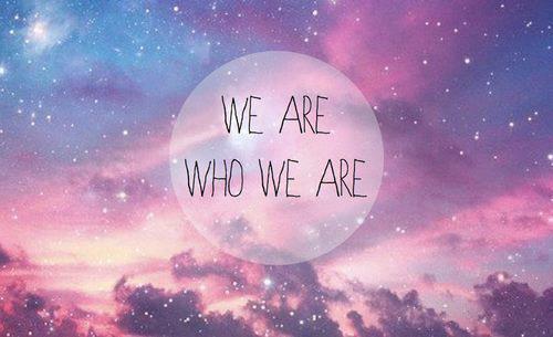suntem cine suntem